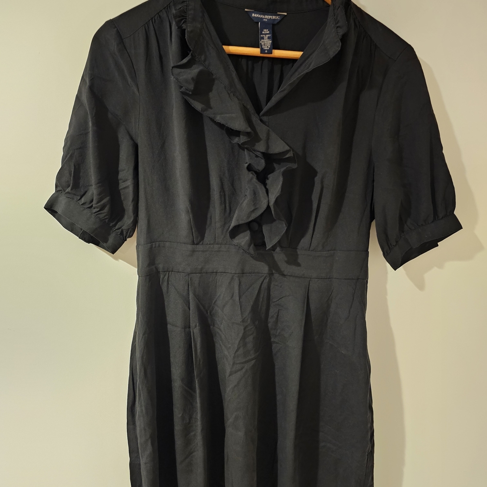 Banana Republic Black Ruffle Long Sleeve Dress